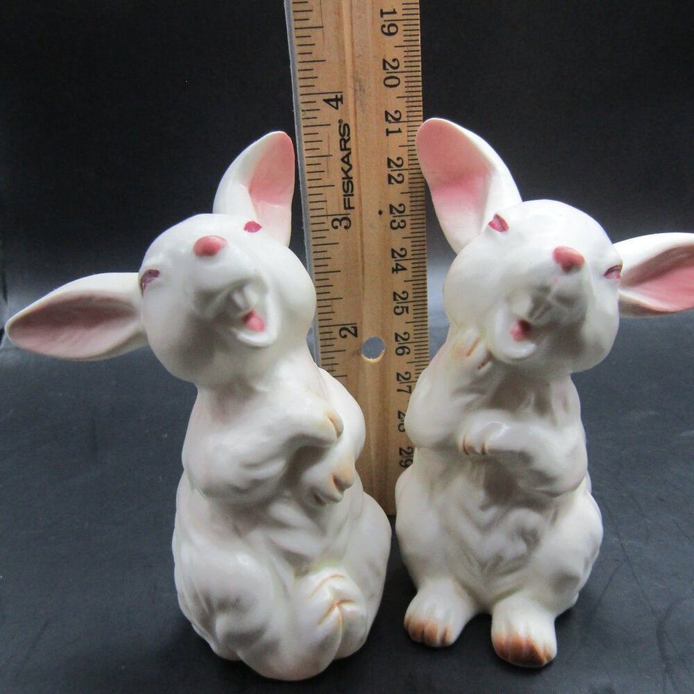 Two White Porcelain Rabbits - Picture 10 of 14